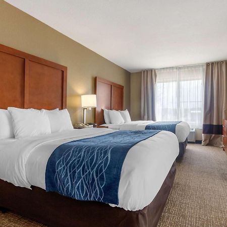 Comfort Inn & Suites Питтсбург Экстерьер фото