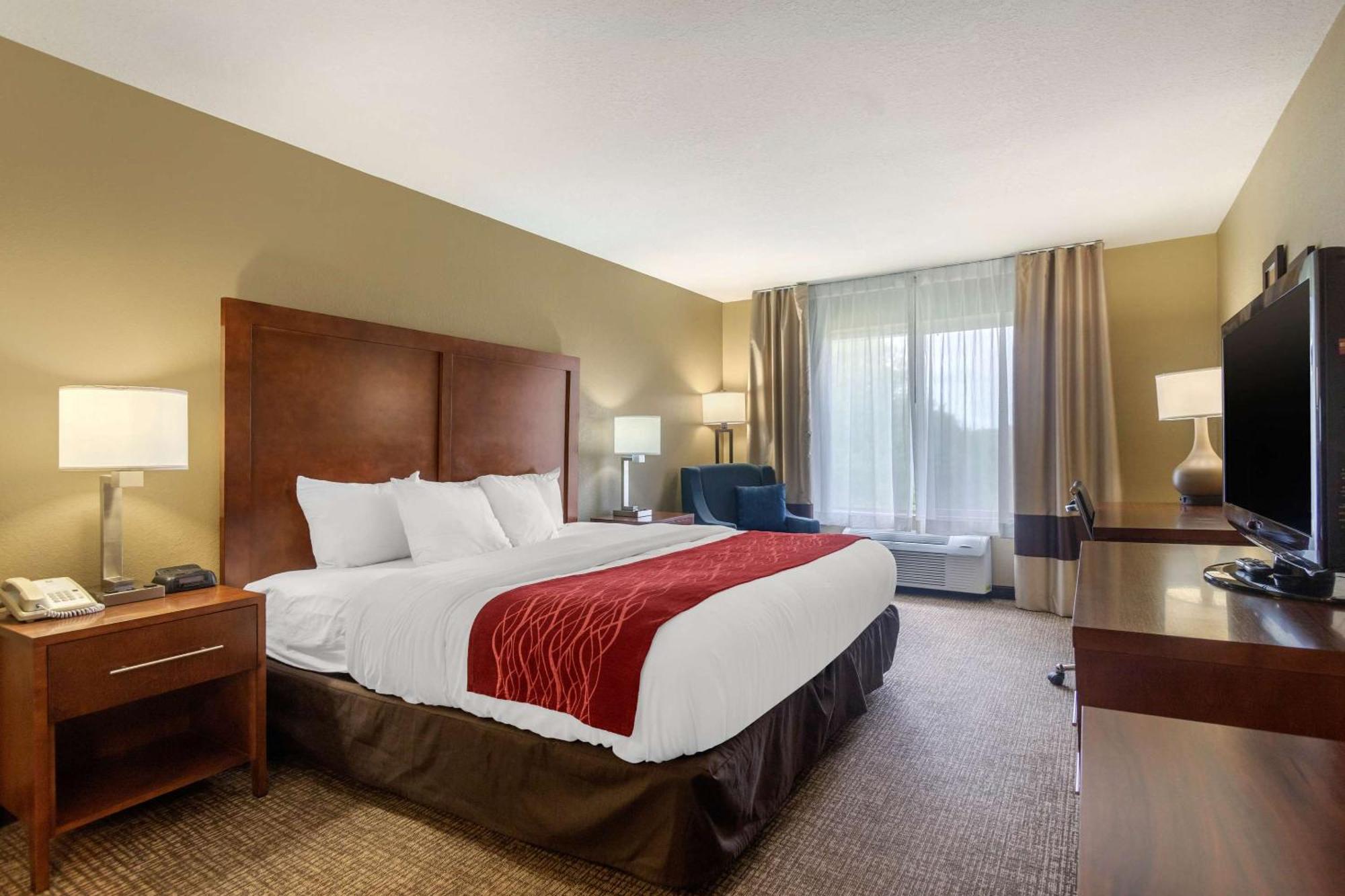 Comfort Inn & Suites Питтсбург Экстерьер фото